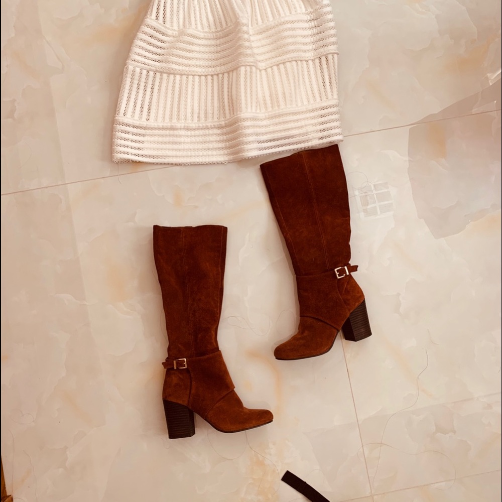 BCBG knee high Boots